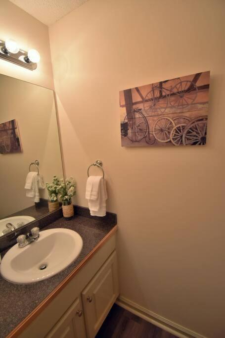 Cozy Renovated Winder Townhouse Traveller Awards 2025 Winner Luaran gambar